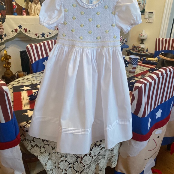 Feltman Brothers Smocked Girls Dress size 6 - Picture 16 of 16